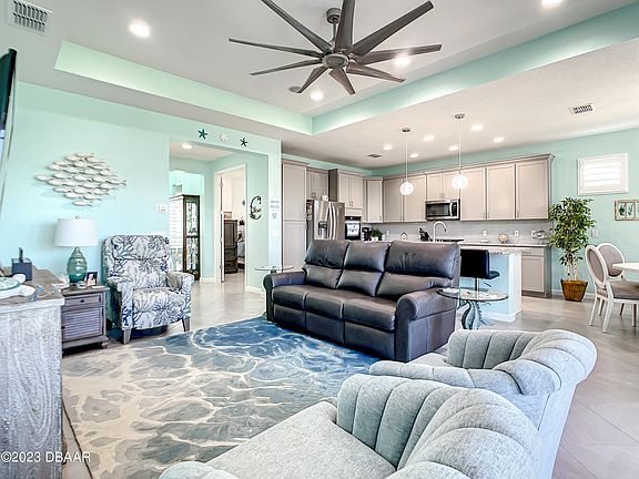 5th image of 280 Margaritaville Ave