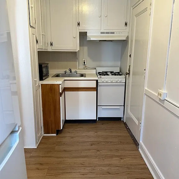 24 Concord Ave #405 — Photo 11