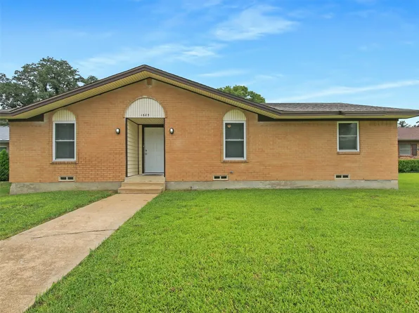 1605 Meadow Way, Garland, TX 75042