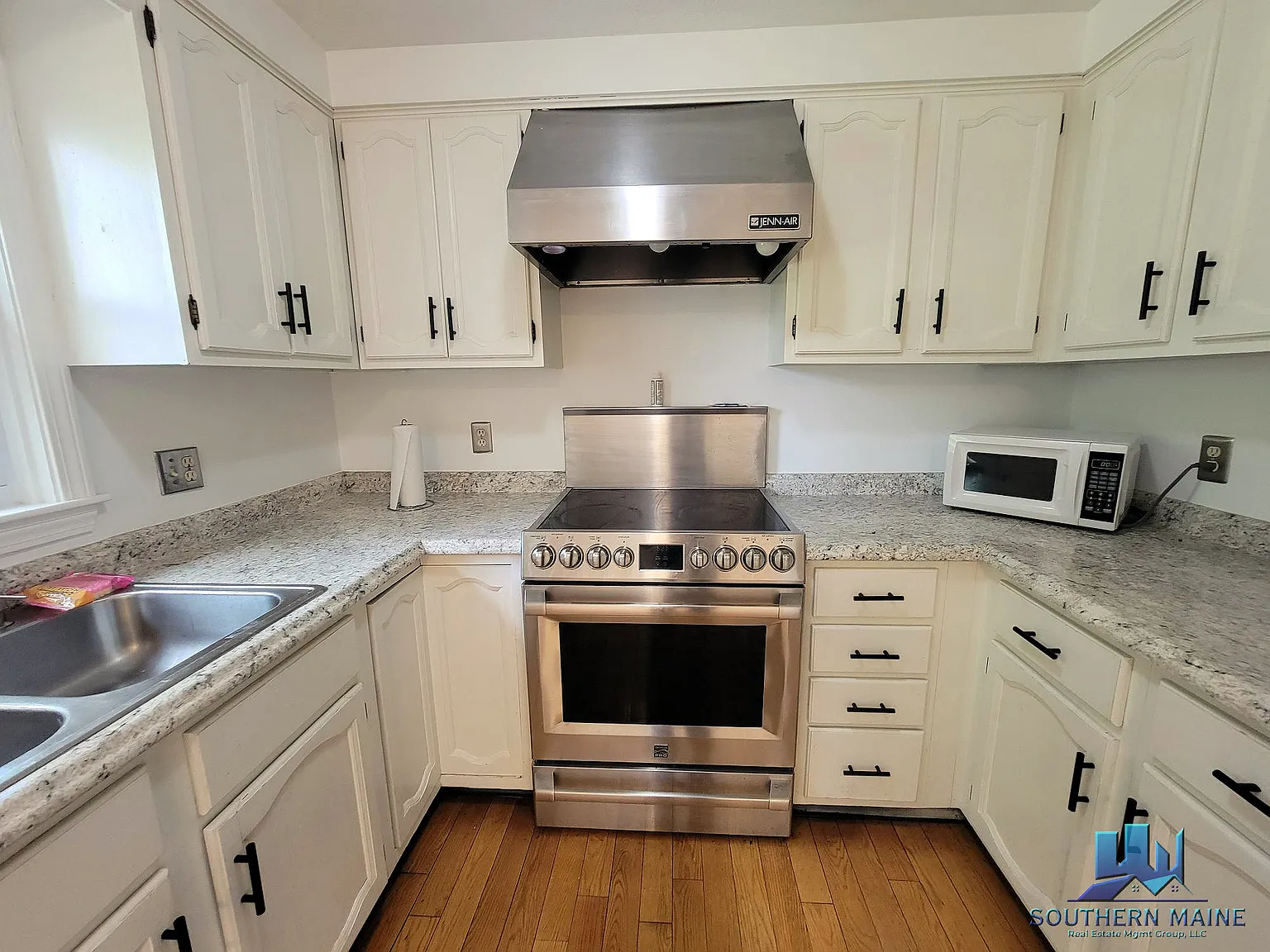 2 bed, 931 sqft, $2,500 — Photo 4