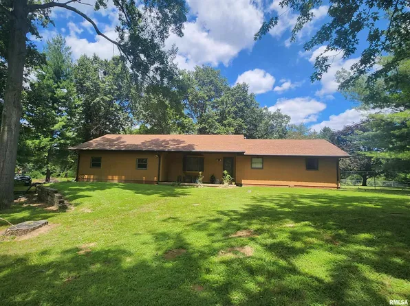 404 N Leonard St, Du Quoin, IL 62832