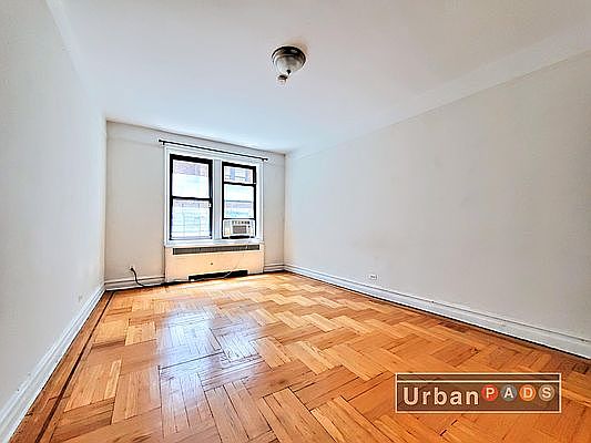 4th image of 55 Linden Blvd APT 1T