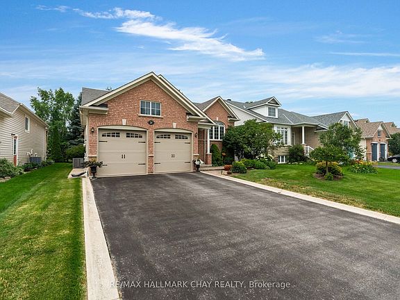2nd image of 24 Northwood Dr