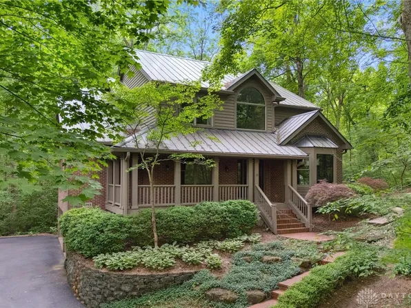 2743 Washington Mill Rd, Bellbrook, OH 45305