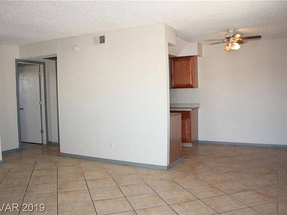 4th image of 4890 W Twain Ave APT 4