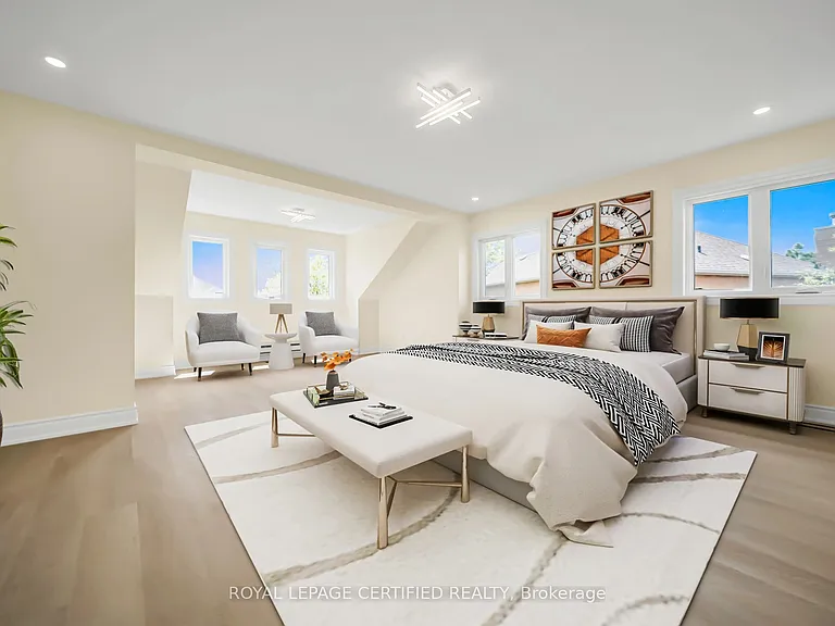 5016 Natkarni Cres #UPPER — Photo 31