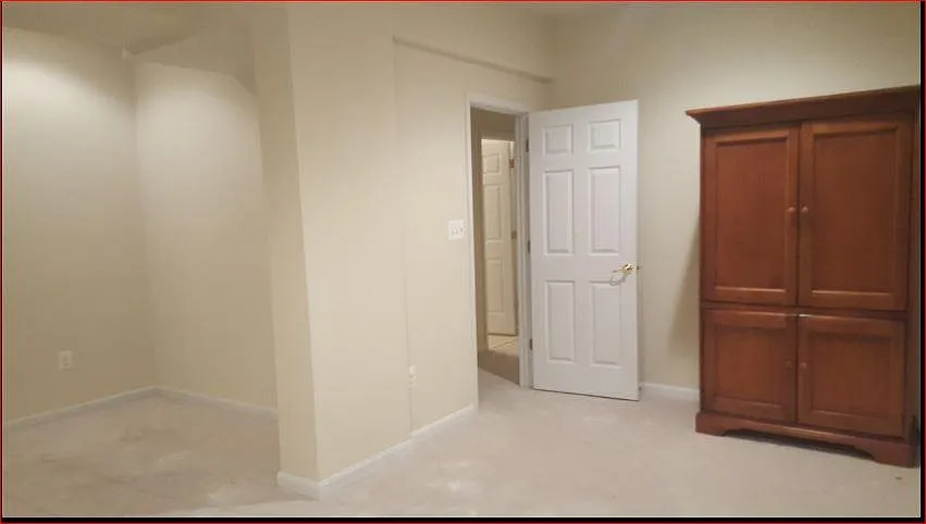 12103 Pelham Ct