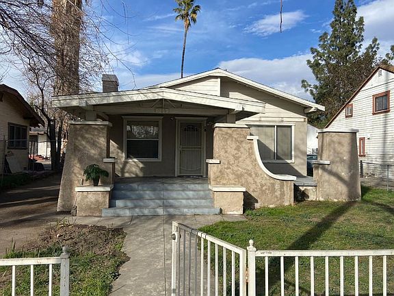 4th image of 386 Magnolia Ave