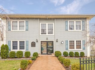 208 W Post Rd APT 1, White Plains, NY 10606