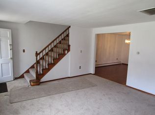 75-77 Madison Rd, Glastonbury, CT 06033