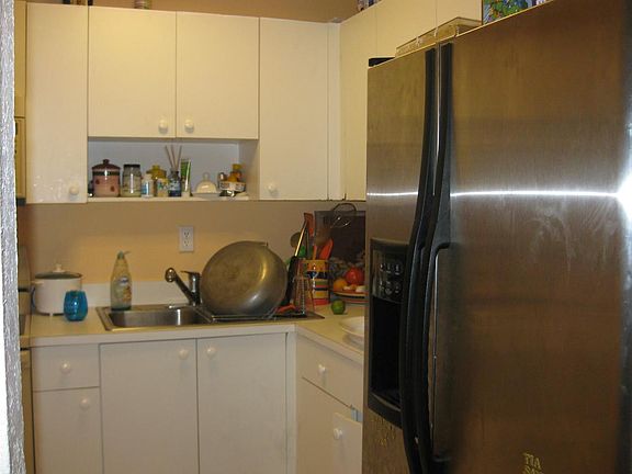 4th image of 1725 W 60th St APT F320