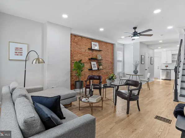 4225 Wallace St, Philadelphia, PA 19104