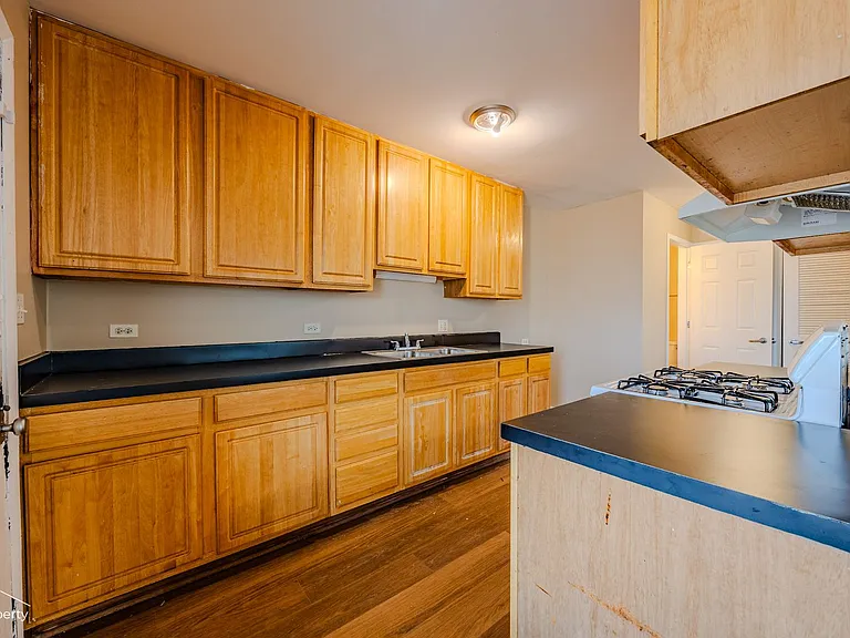 3645 W Flournoy St — Photo 3
