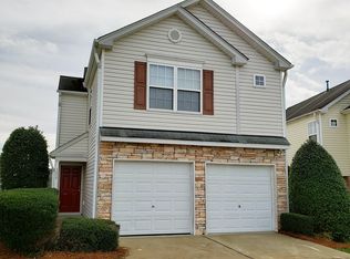 3059 Bracey Pl, Raleigh, NC 27610