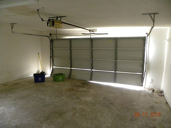4th image of 2219 SE Morningside