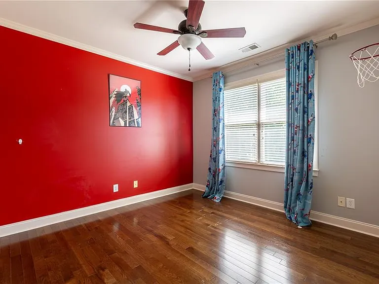 2360 Manor Creek Ct — Photo 45