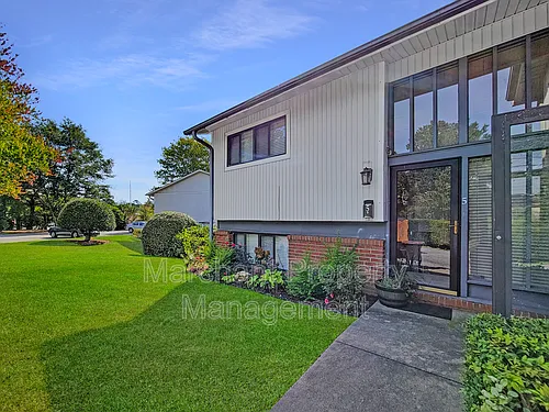 5 Briarcreek Pl Photo 1