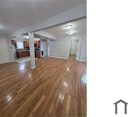 3rd image of 10 Tillinghast St #1