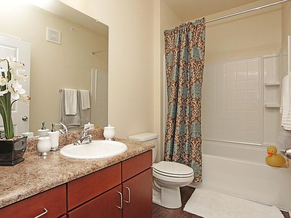 3rd image of 2910 Legacy Commons Plz APT 108