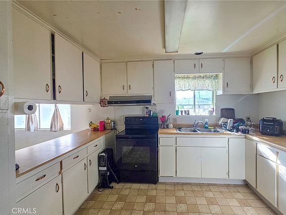 5th image of 207 Rose Ln