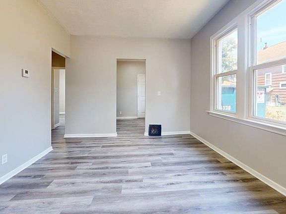 3rd image of 753 Johnston St #1