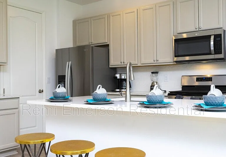 624 Benoi Dr — Photo 7