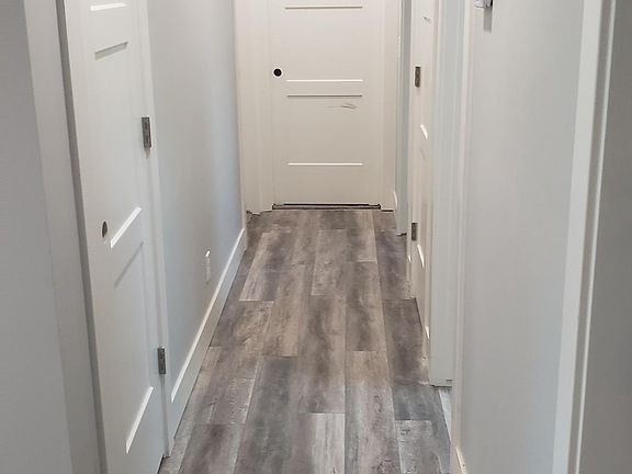5th image of 14465 Krug Cir