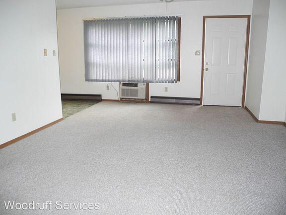 2nd image of 505 N Hickory St APT 8