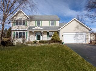 2026 Waterbury Ct, Dundee, IL 60118