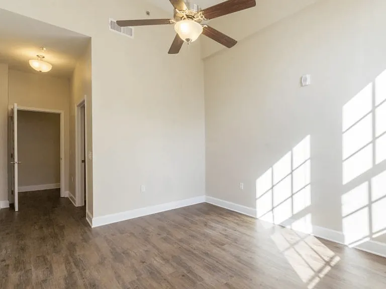 2829 Peabody Ave — Photo 42
