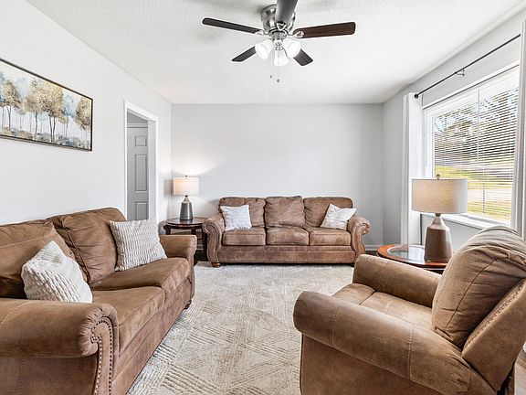 5th image of 1435 Timber Hill Ln SE