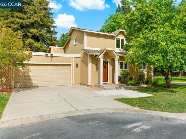 599 Mount Dell Dr, Clayton, CA 94517