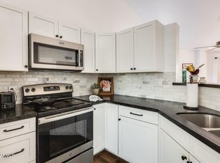 24009 N 39th Ln, Glendale, AZ 85310