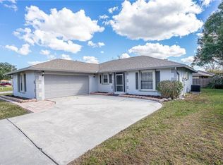 1937 Tarpon Ct, Zephyrhills, FL 33543