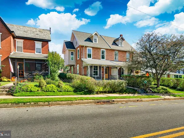409 S Union St, Kennett Square, PA 19348