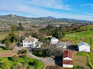 26495 Asti Rd, Cloverdale, CA 95425