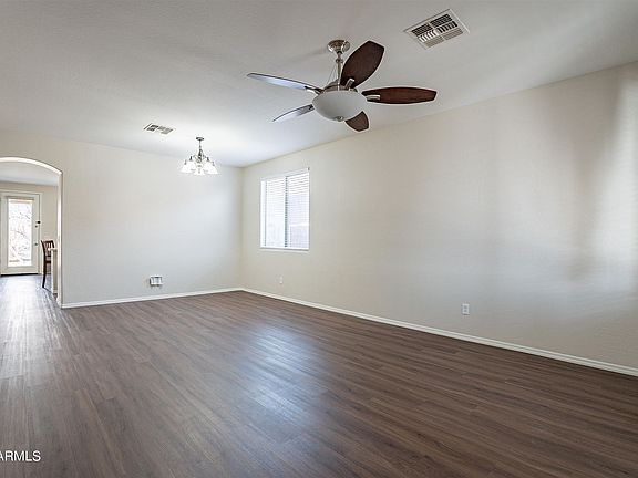 3rd image of 17956 W Mission Ln