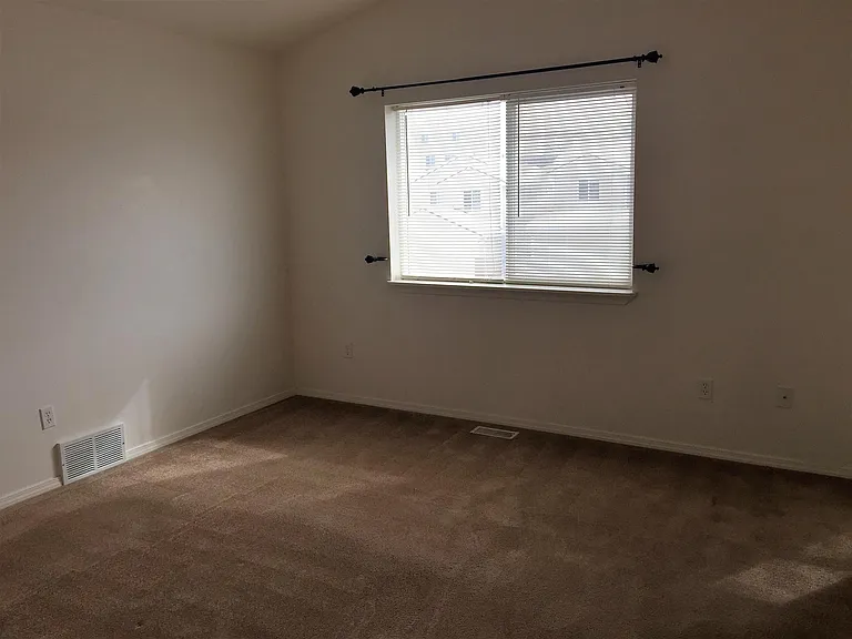 1172 SW Lost Trail Dr — Photo 8