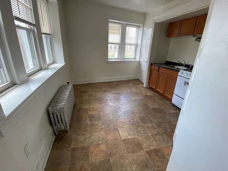 195 W City Ave #B1 — Photo 10