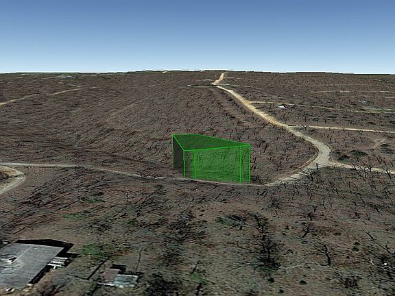 5th image of 8 Frontier Dr