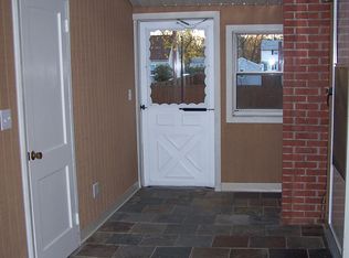 16 Sidor Dr, Enfield, CT 06082