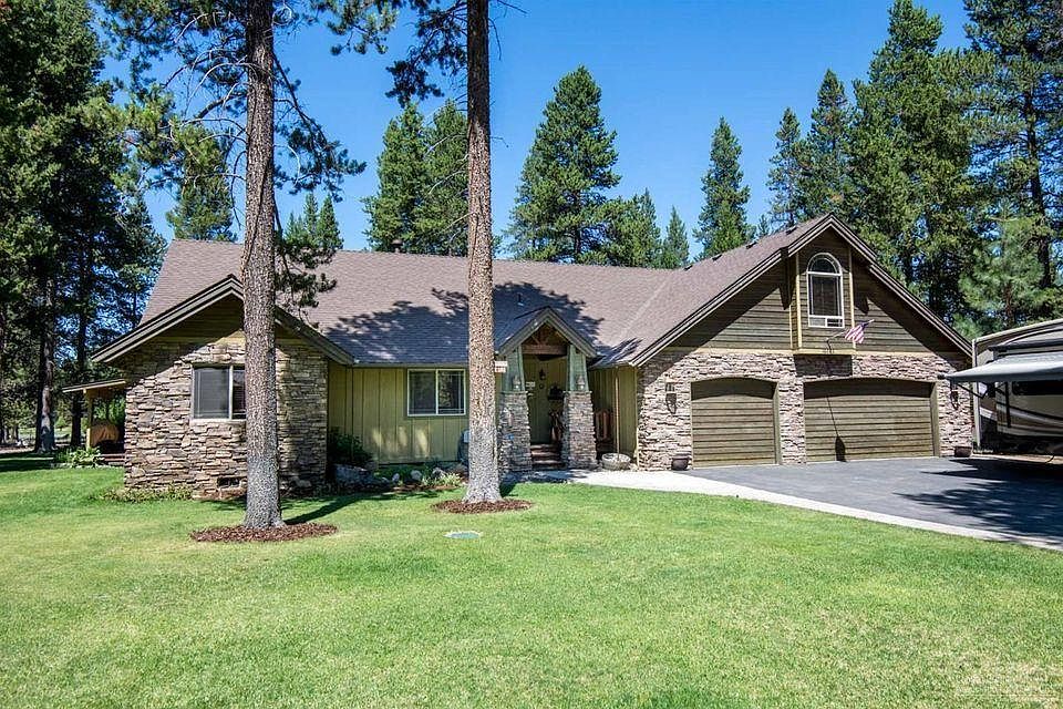 2nd image of 16020 Big Meadow Dr