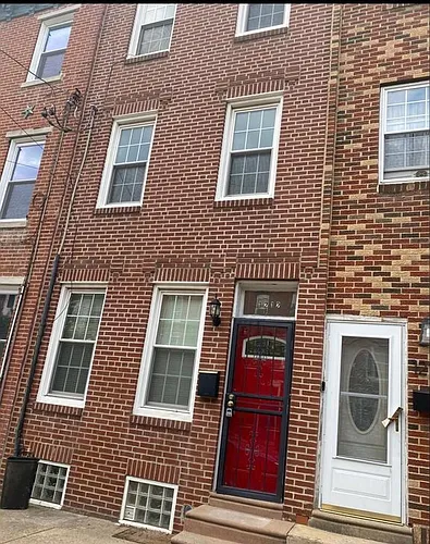 1212 N Howard St Photo 1