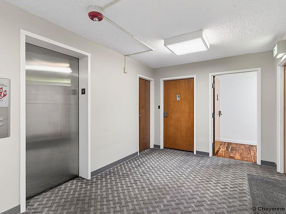 5th image of 1717 Alexander Ave APT 403