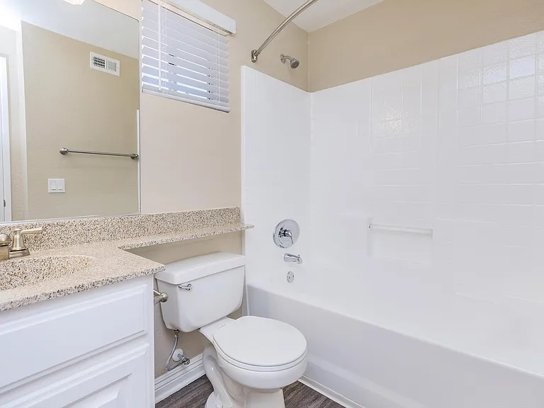Villas Antonio Apartment Homes — Photo 26