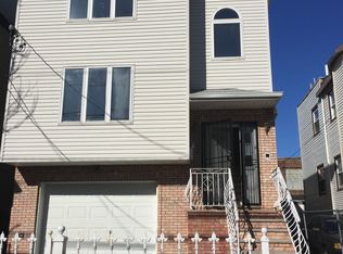 293 S 11th St #2, Newark, NJ 07103