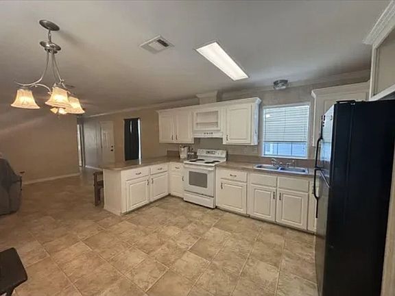 4th image of 2990 SW 53rd Ave