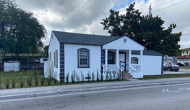 1st image of 4020 NW 12th Ave