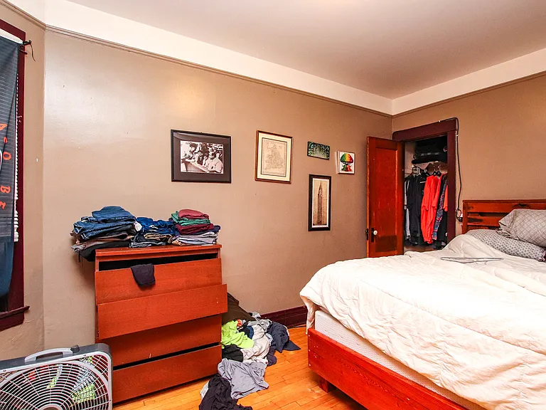 2834 N Rockwell St #1 — Photo 7