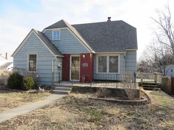 417 Columbia St, Council Grove, KS 66846